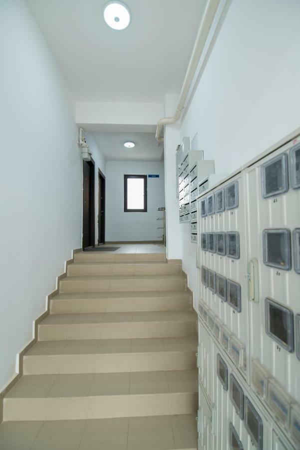 Rezident Militari Apartment Chiajna Bagian luar foto