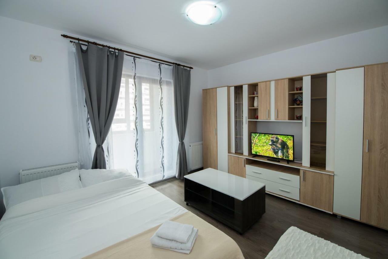 Rezident Militari Apartment Chiajna Bagian luar foto